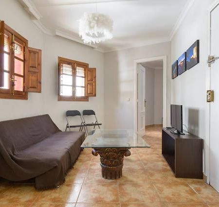 Апартаменты Apartamento En Pleno Centro, Wifi, Ideal Гранада Экстерьер фото